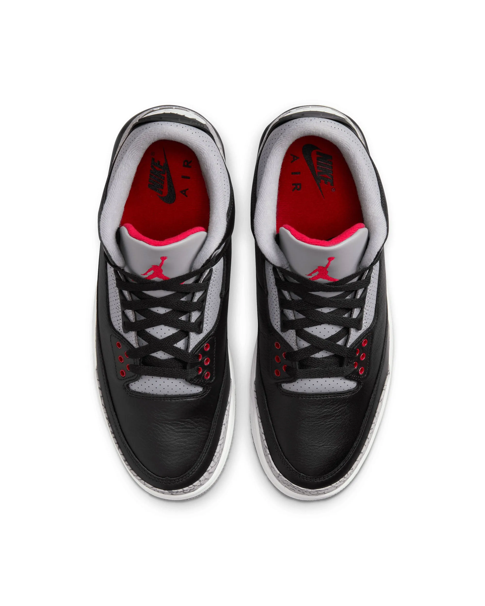 Air Jordan 3 Retro - Black / Fire Red / Cement