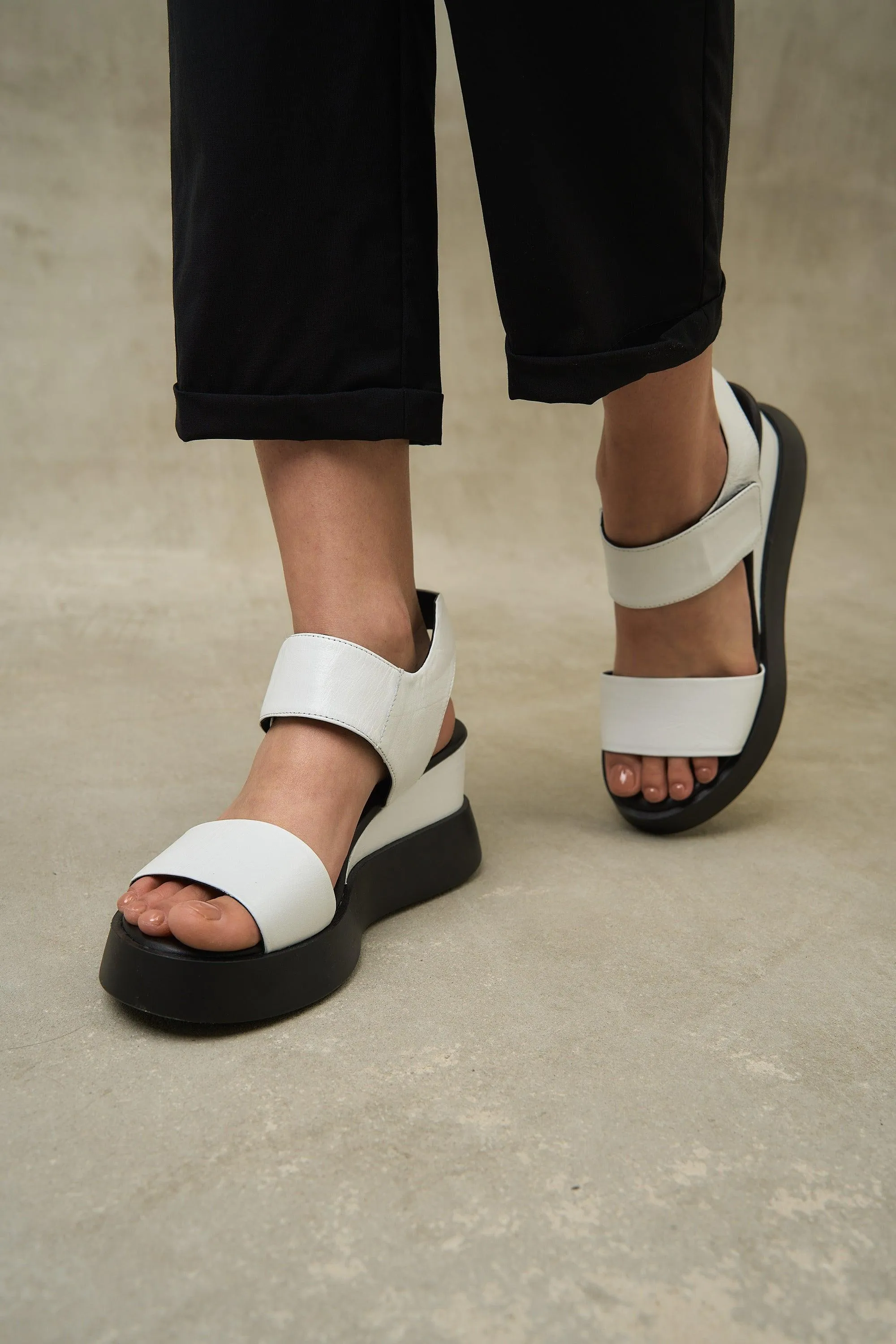 Cample Platforms - White