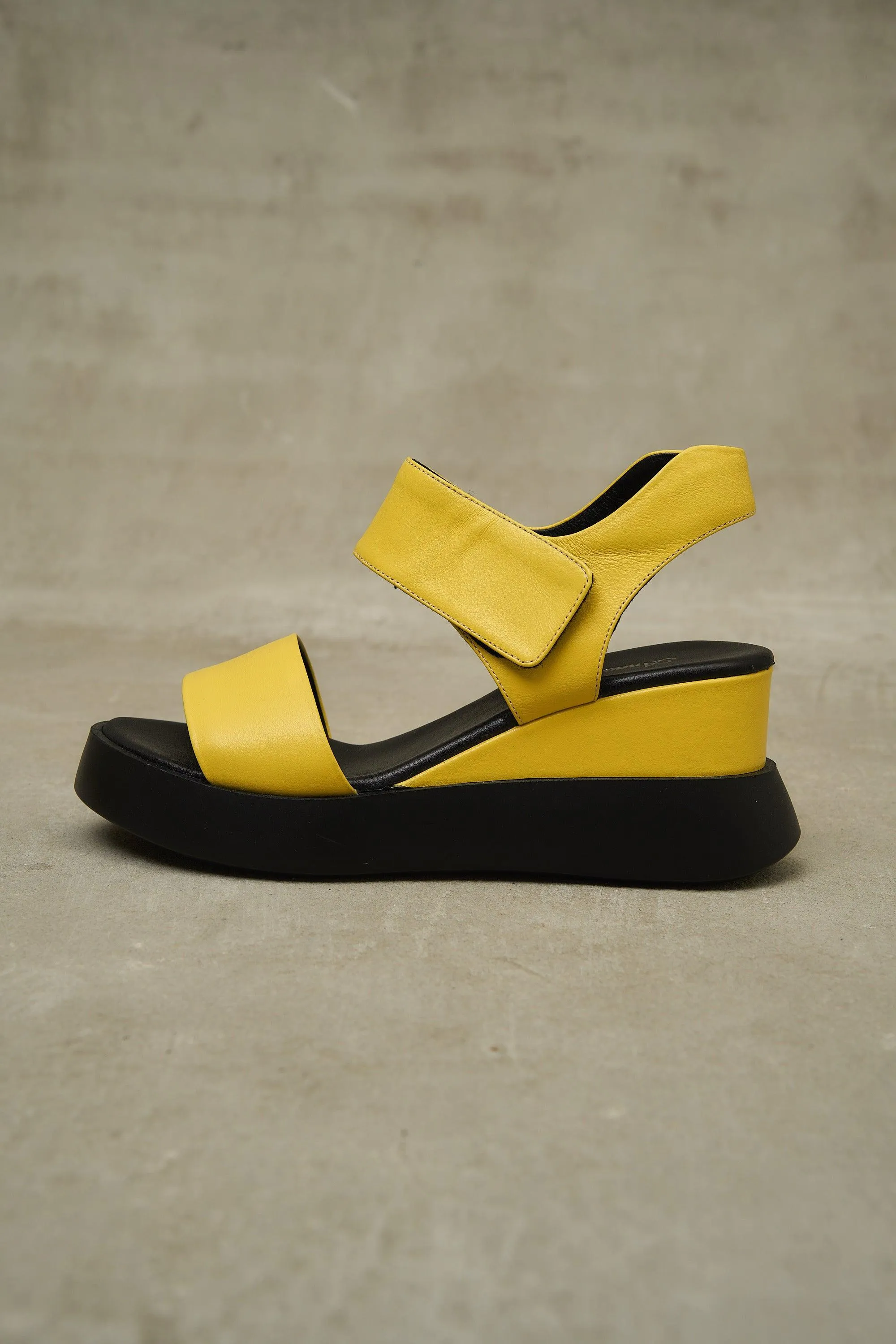 Cample Platforms - White