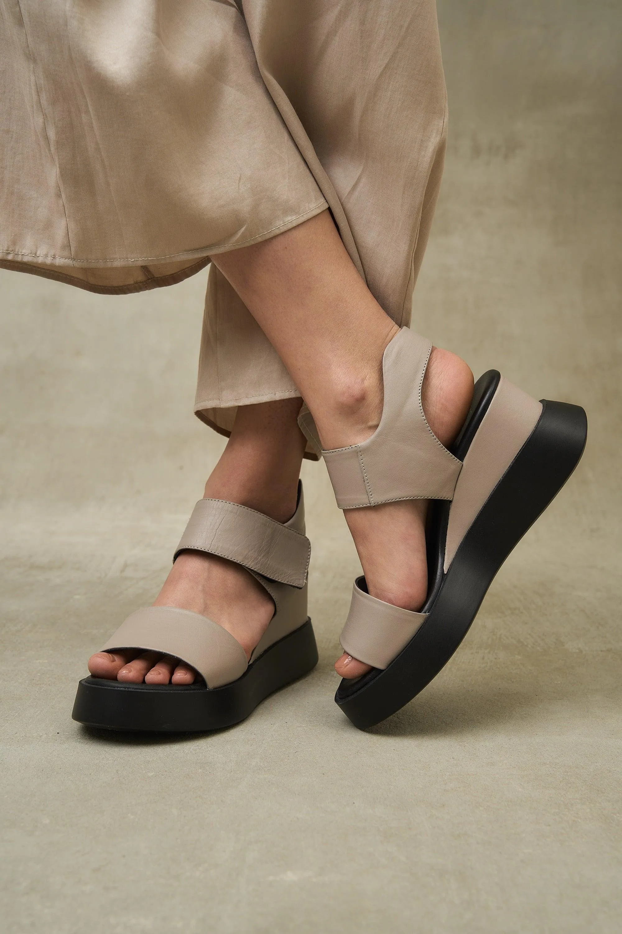 Cample Platforms - White