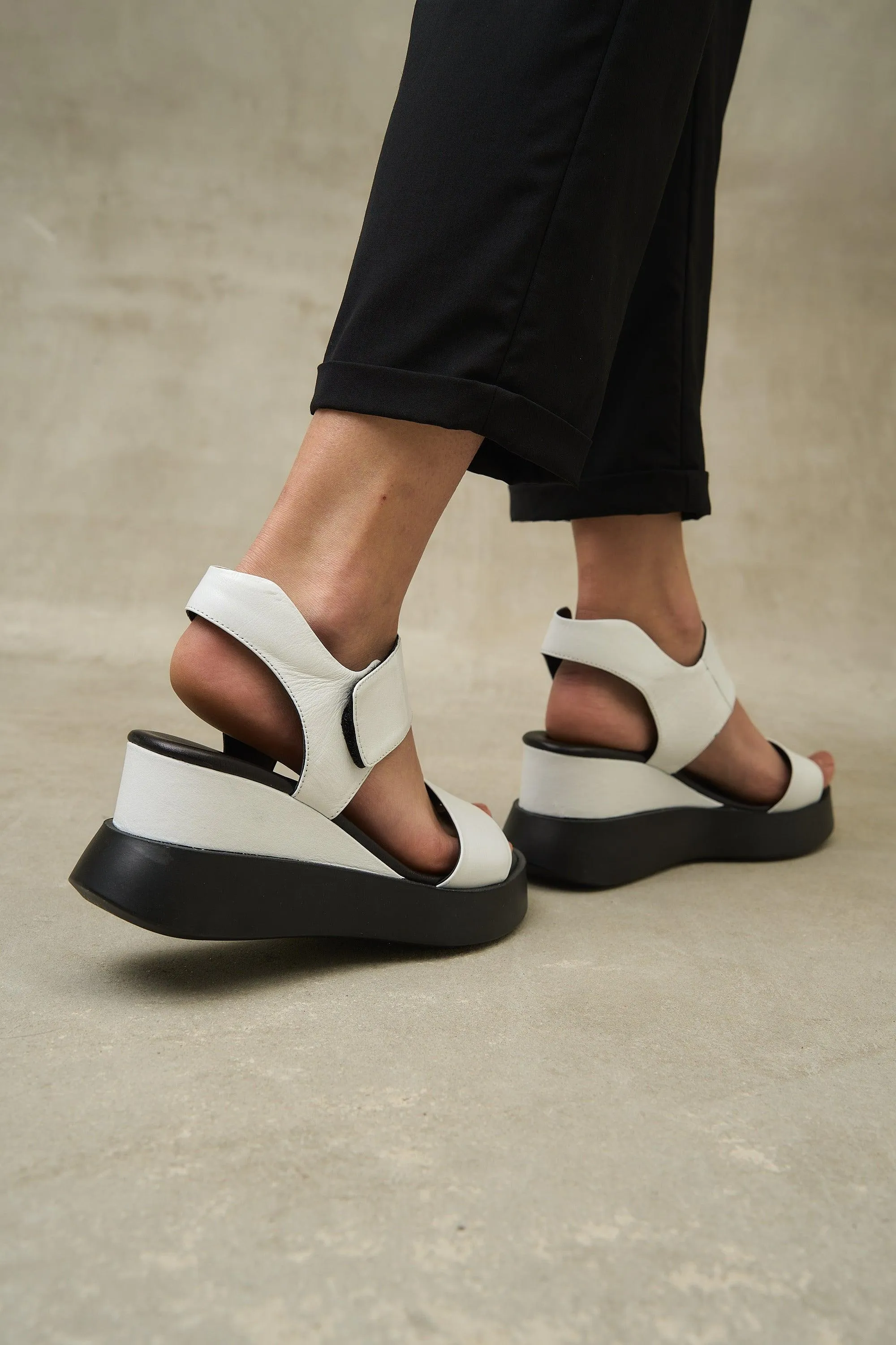 Cample Platforms - White