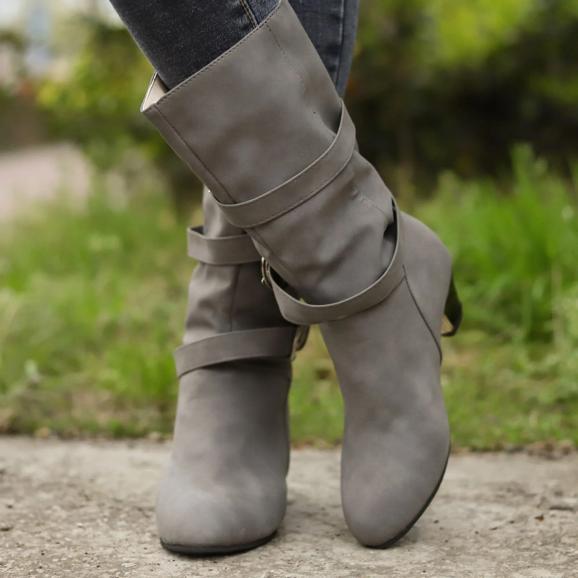Chicvane Women's Studded Slip-On Mid Heels Mid Calf Boots
