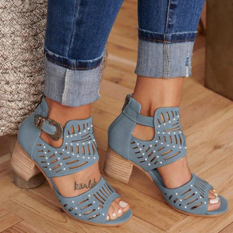 Kimemoda Womens Open Toe Cut-out Rivet Sandals