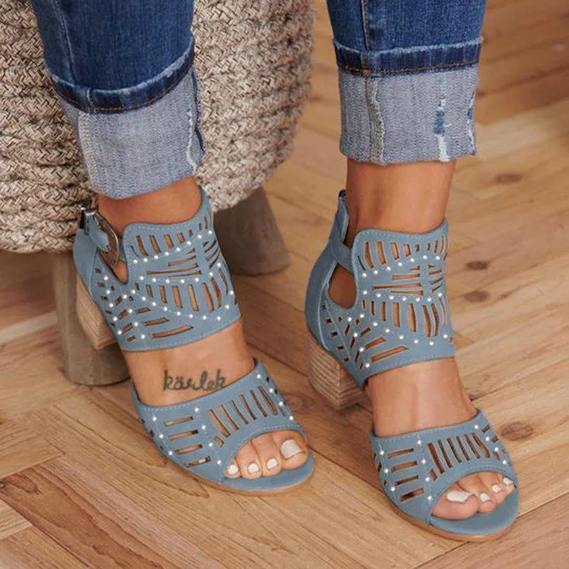 Kimemoda Womens Open Toe Cut-out Rivet Sandals
