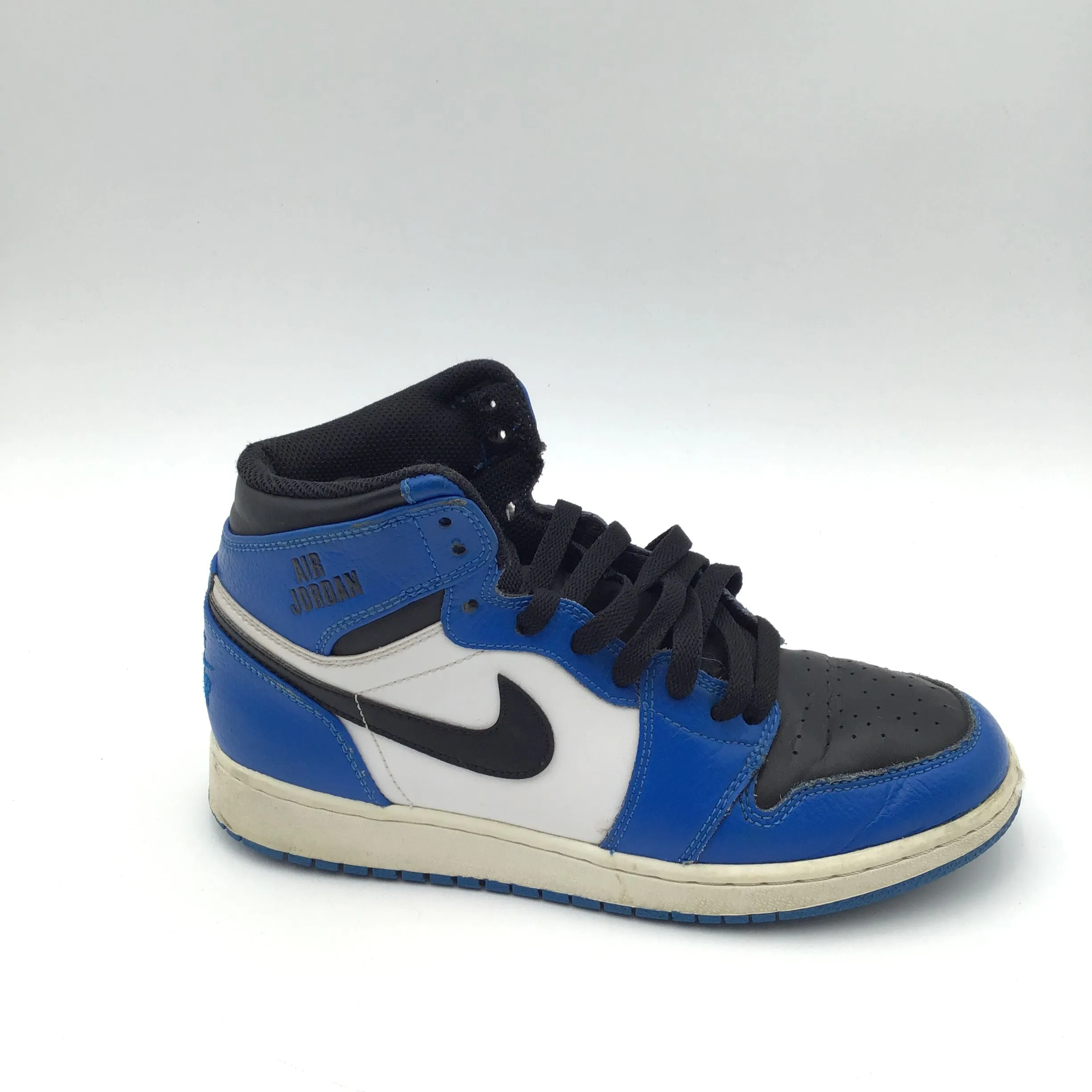 Nike Air Jordan 1 Boy's Retro High BG 'Soar' Sneakers-Size 5.5Y ( COA)