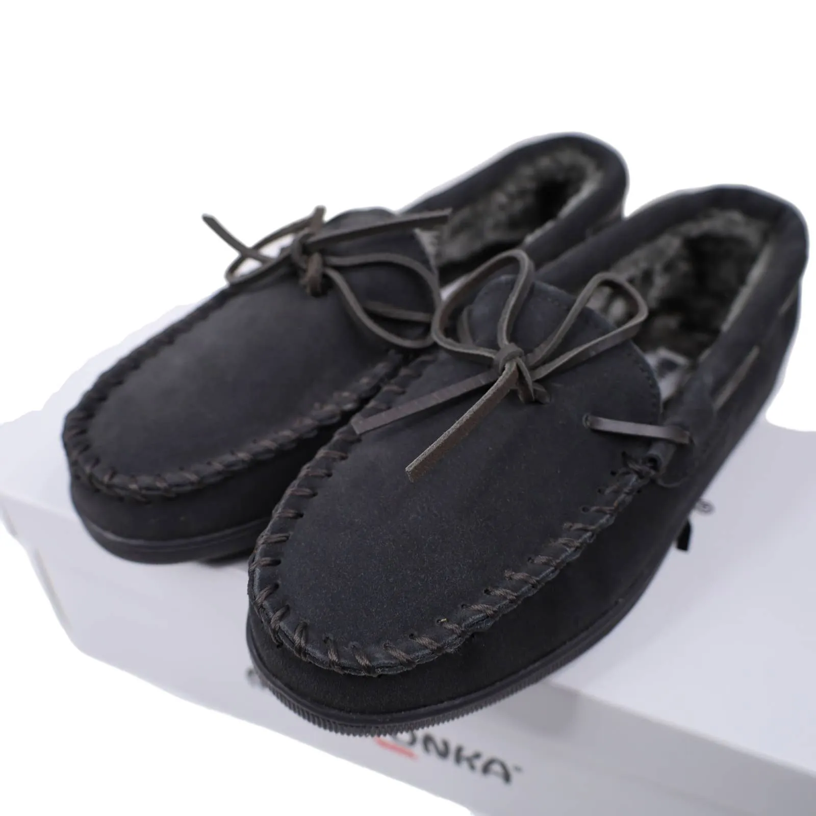 NWT Minnietonka Pile Lined Leather Moccasins - W7