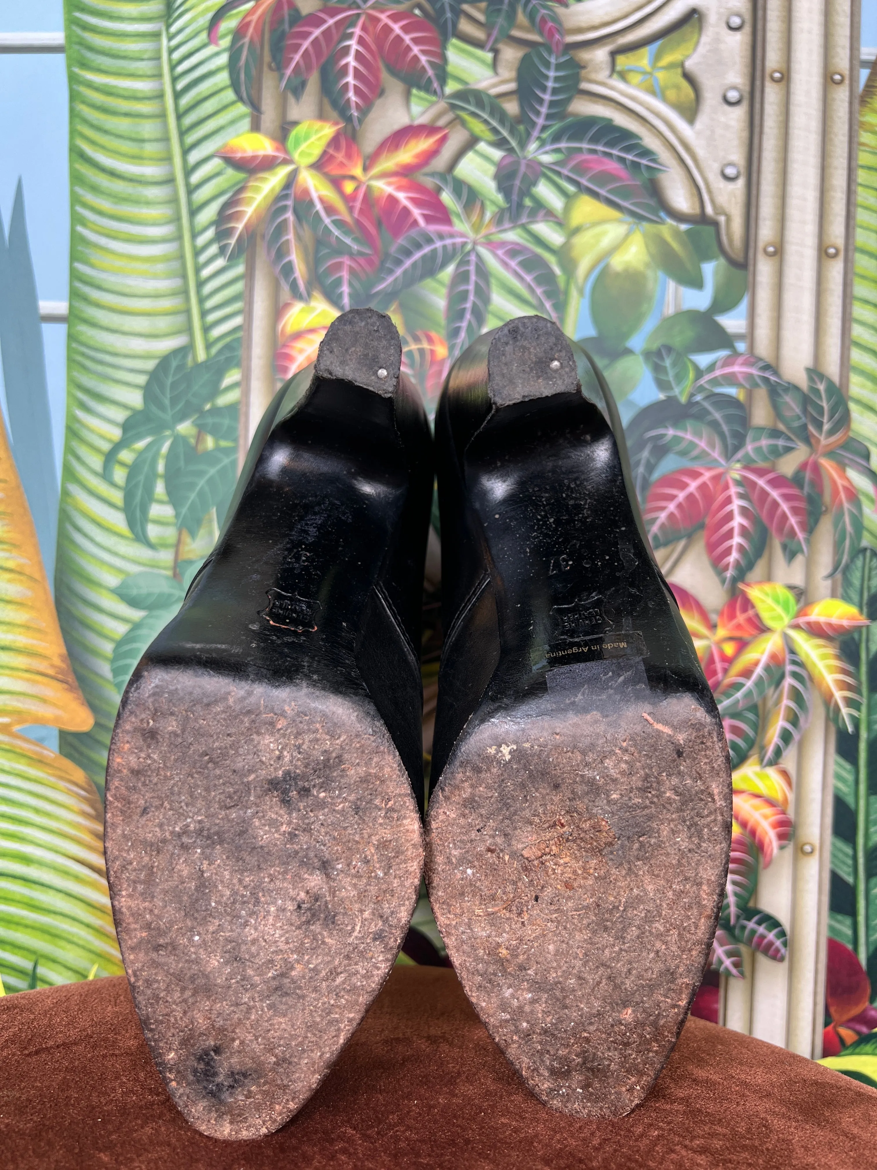 Whyred leather heels
